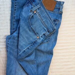 Men Levi’s Jeans 502 Taper Fit